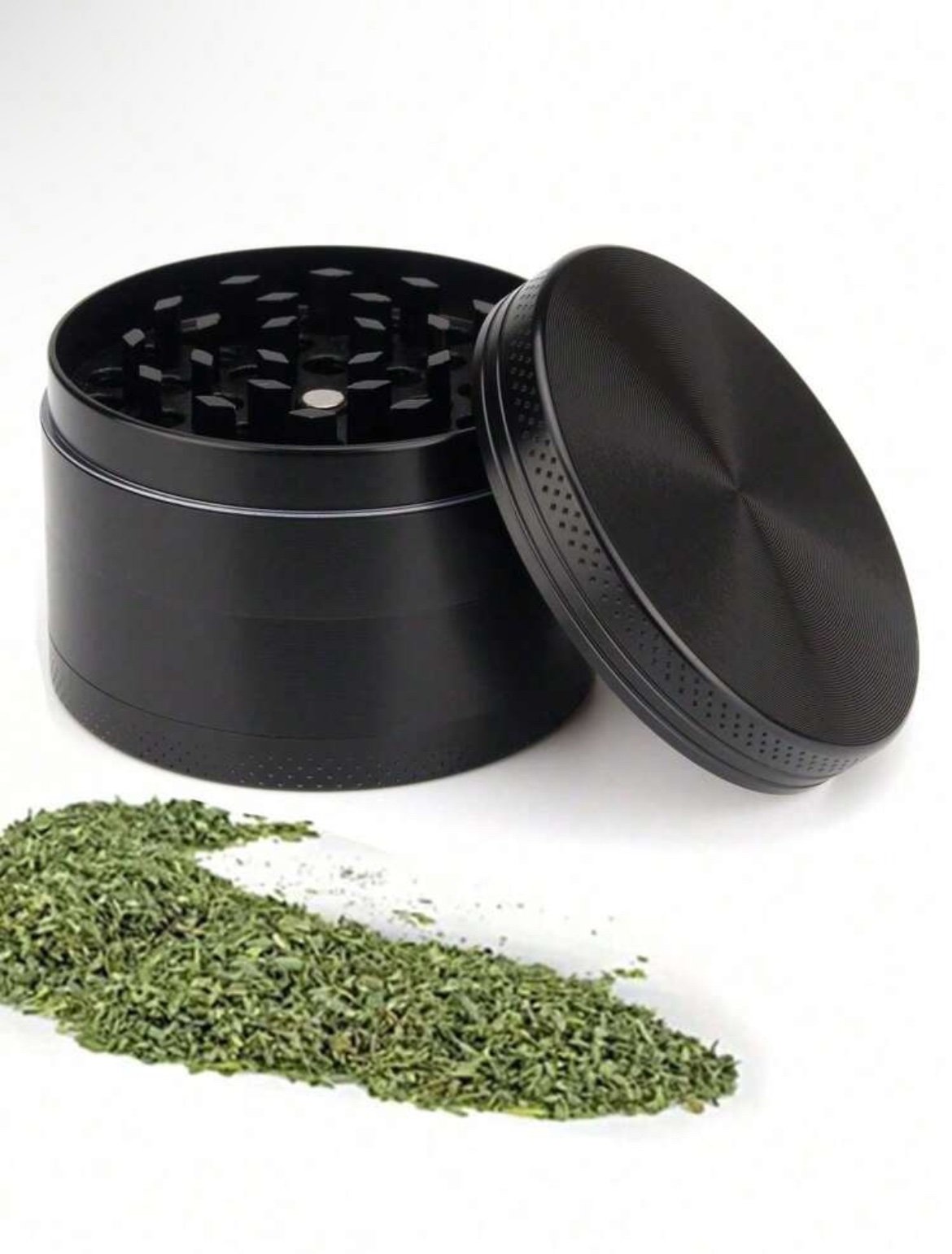 Moulin à herbe 4 couches de février – Image 3 Moulin à herbe 4 couches de février – Image 3